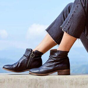 Beek Quail Ankle Bootie Boots Size 6 Black Leather Zipper Handmade NEW $395